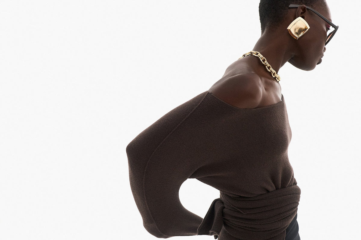 Soft Knitwear O-Neck | Brown