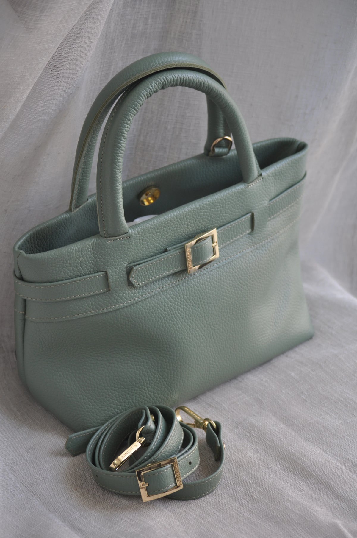 Emily 25 Leather Handbag - Mint