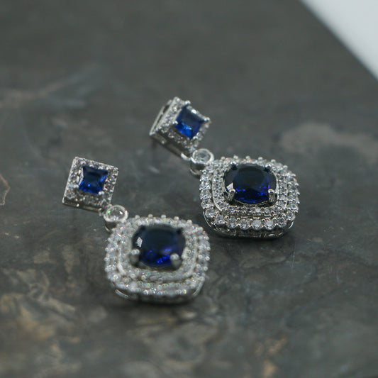 Lampsi Earrings