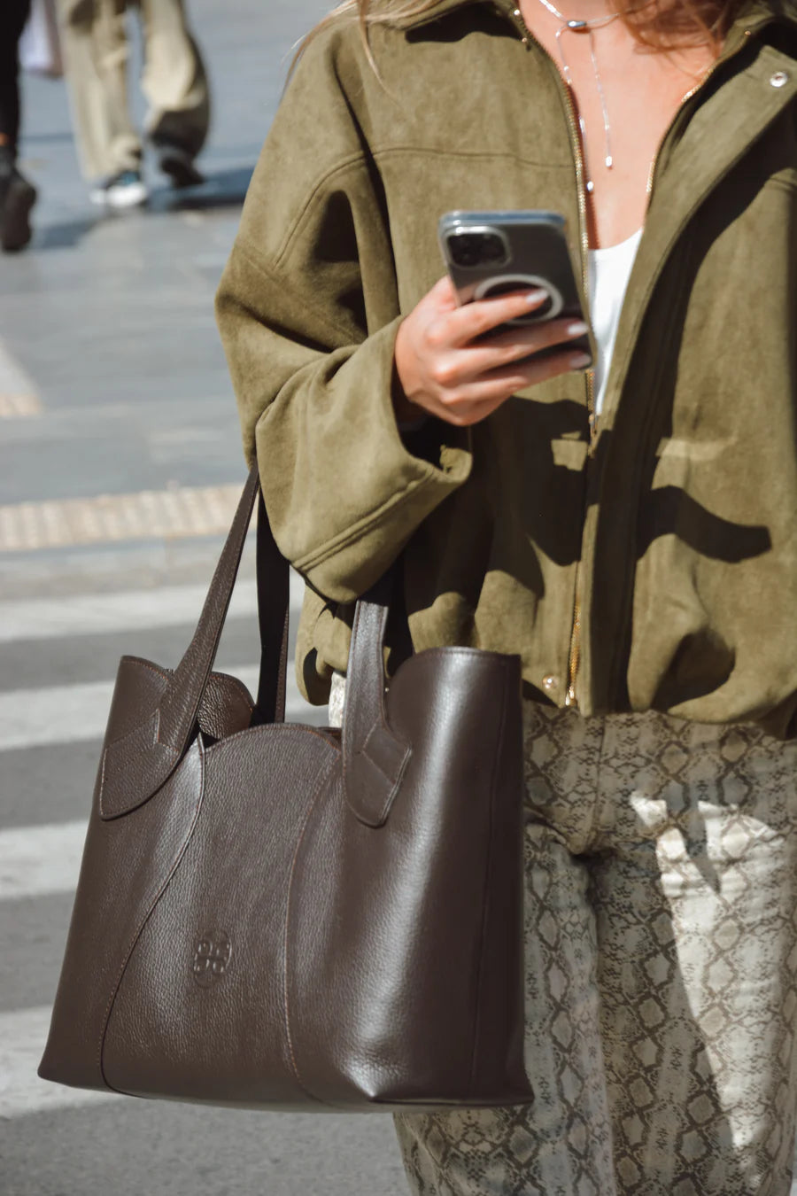 Tulip Tote Bag - Dark Brown