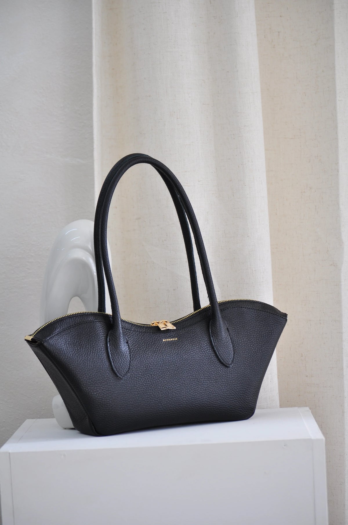 Bisou Small Leather Bag - Black