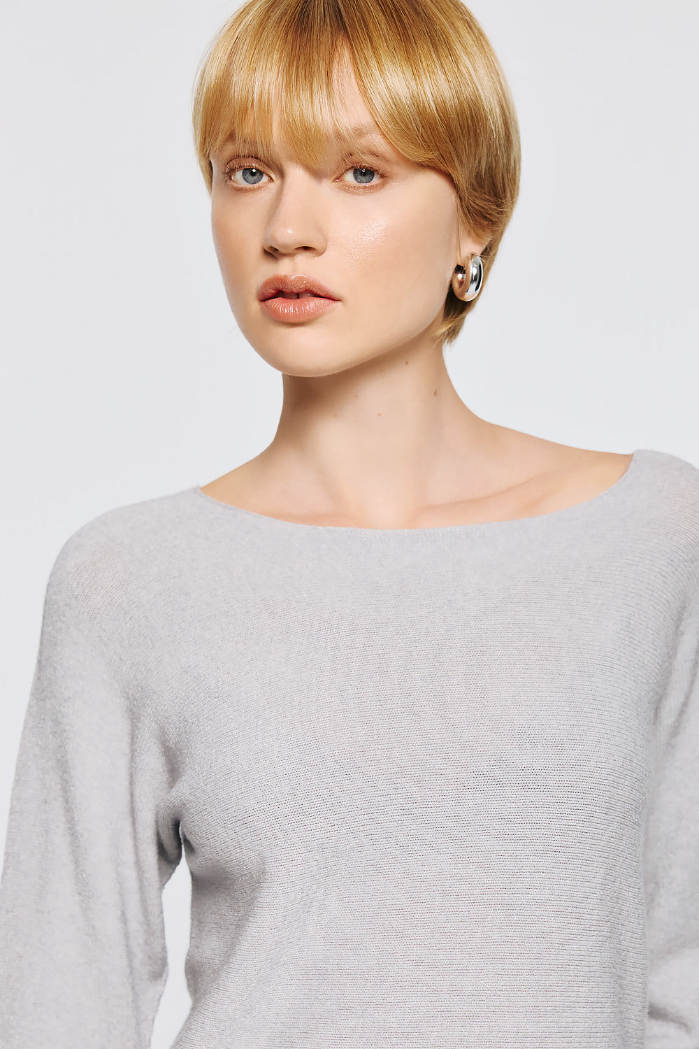 Soft Knitwear O-Neck | Grey