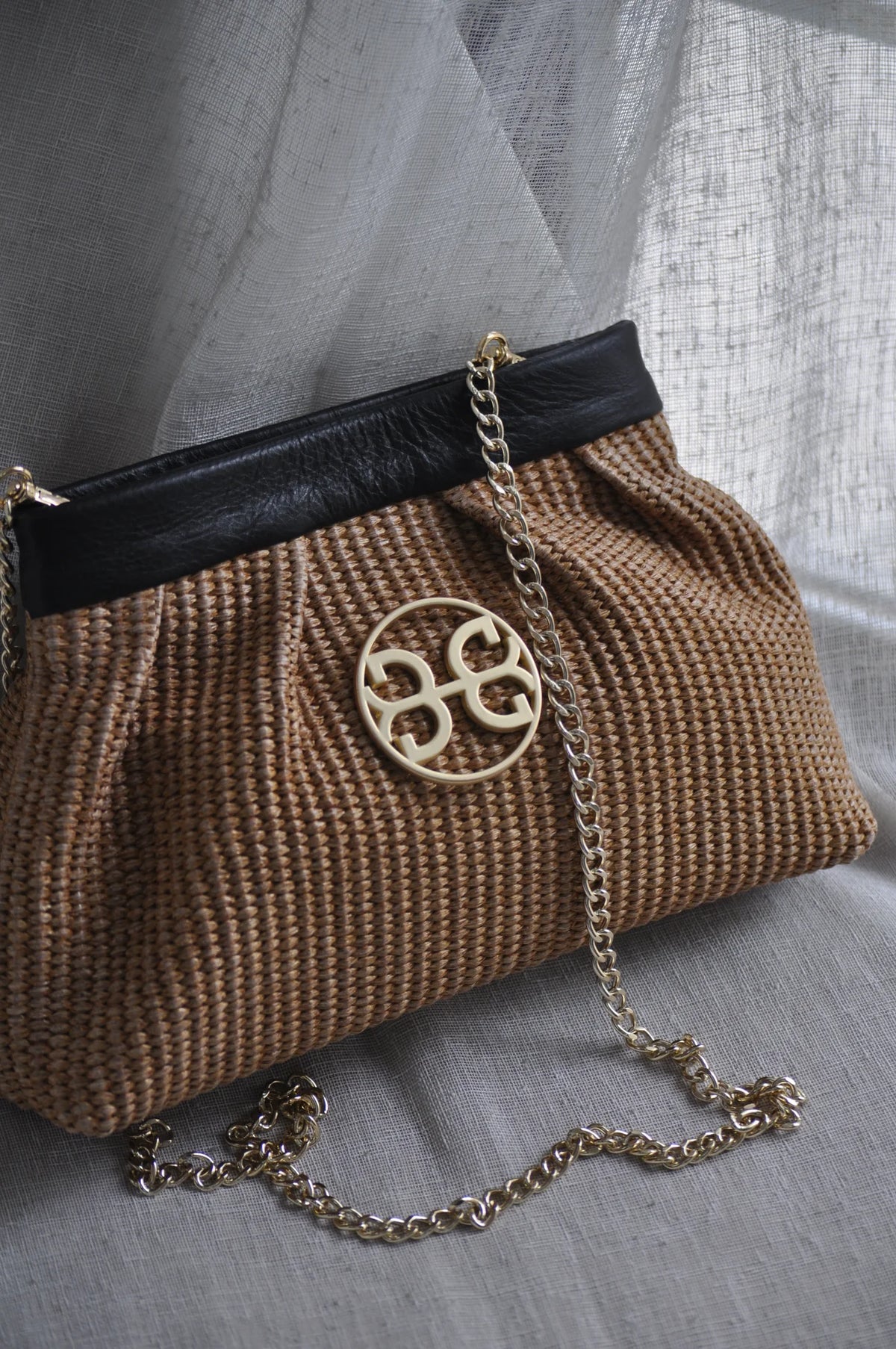 Kiss Raffia Pouch - Black
